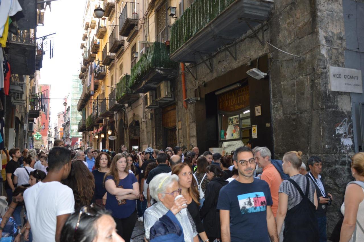 مبيت وإفطار Duomo View نابولي المظهر الخارجي الصورة